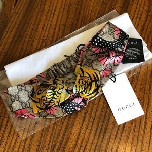 GUCCI Bengal Tiger print silk headband